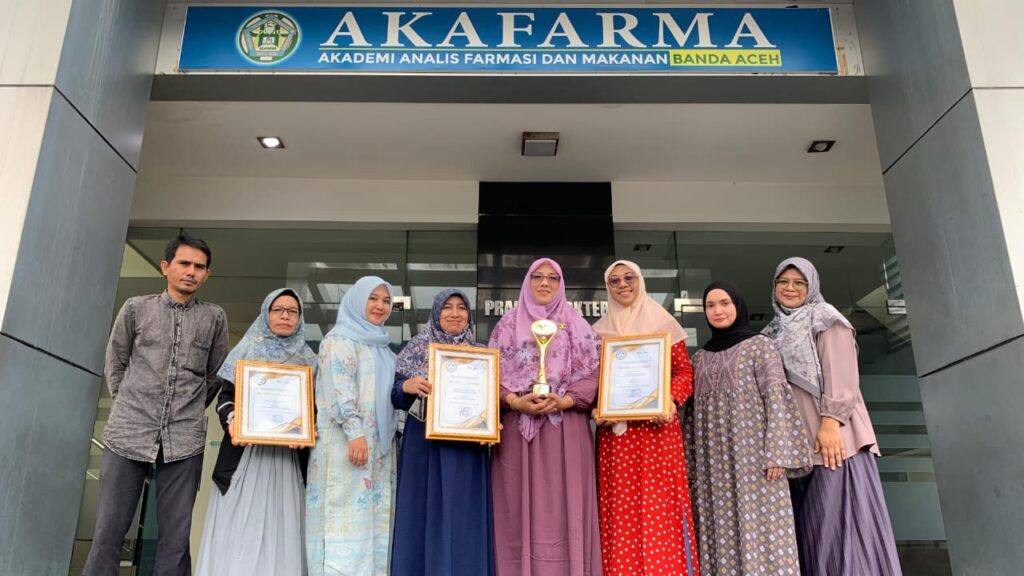 Akafarma Banda Aceh Raih Tiga Nominasi pada Ajang Award LLDikti XIII Wilayah Aceh Tahun 2025